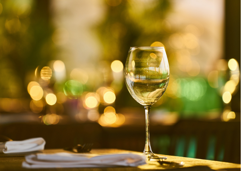 Understanding White Wine: A Comprehensive Guide for Beginners