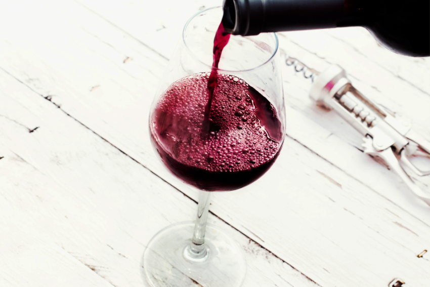 Sulfites in Wine: Myths, Facts, and What You Need to Know